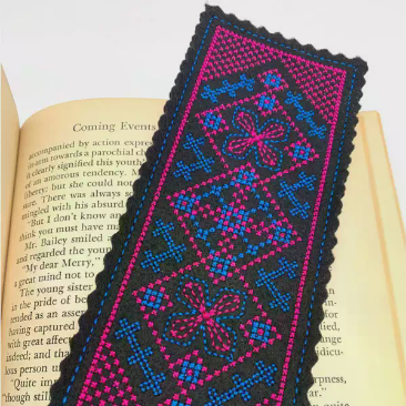 Cross-stitcher-bookmark-footer.jpg