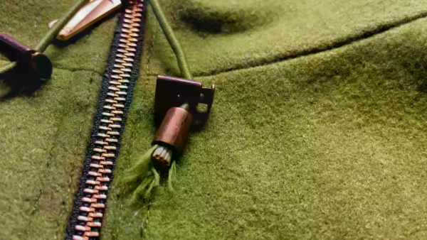 Replace-a-zipper-in-a-jacket-step9.jpg